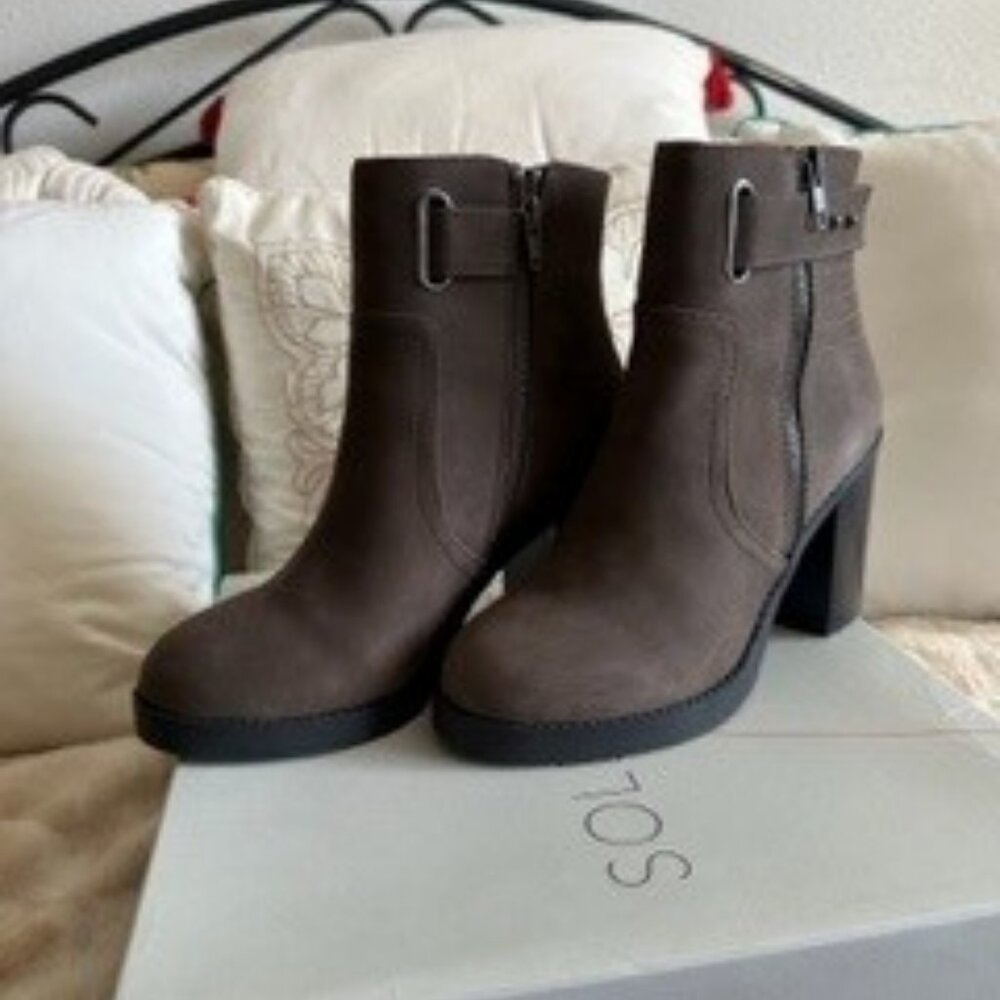 Sole Society leather boot